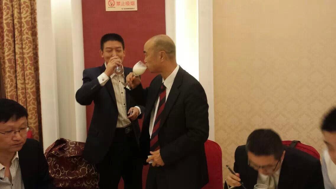 1100003R5-1.jpg 1100003R5-1.jpg