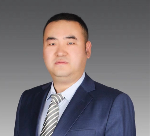 王華強(qiáng)職業(yè)照_副本.jpg 王華強(qiáng)職業(yè)照_副本.jpg